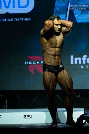 CLASSIC PHYSIQUE НОВИЧКИ